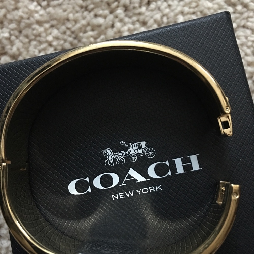 Coach watch. New!! - Picture 5 of 8